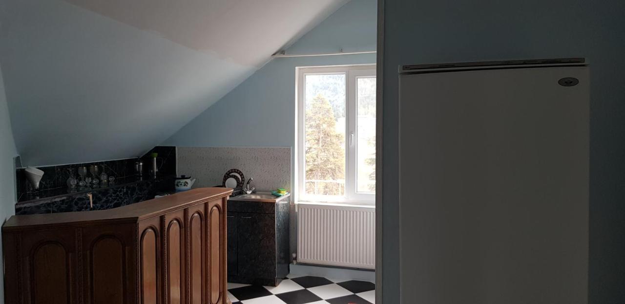 Guest House Likani 2017 Borjomi Oda fotoğraf